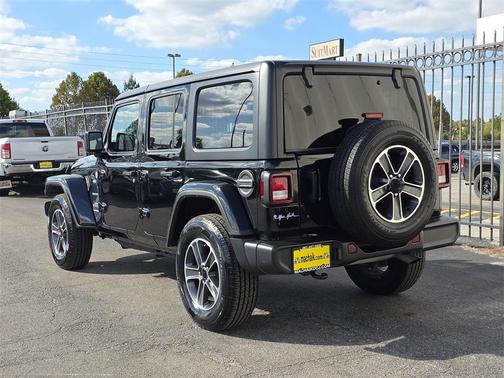 2023 Jeep Wrangler Sahara