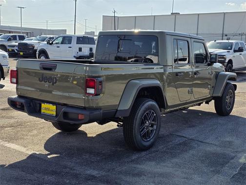 2025 Jeep Gladiator Sport