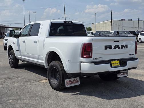 2026 RAM 3500 Limited