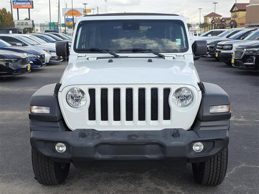 2022 Jeep Wrangler Unlimited Sport