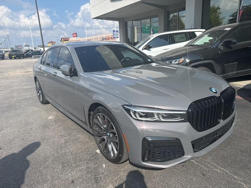 2020 BMW 750 i xDrive