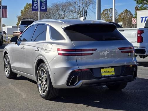 2022 Genesis GV70 2.5T