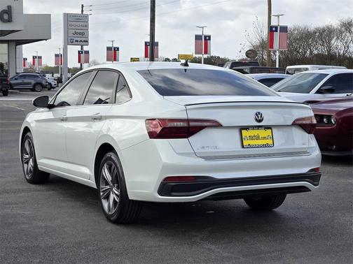 2023 Volkswagen Jetta 1.5T SE