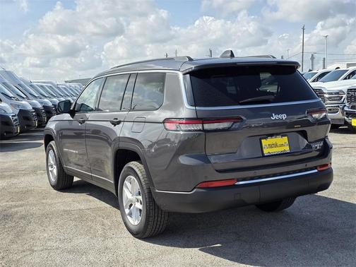 2025 Jeep Grand Cherokee L Laredo