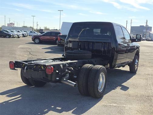 2026 RAM 3500 Tradesman/Big Horn