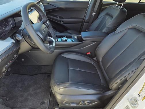 2026 Jeep Cherokee LAREDO/LIMITED