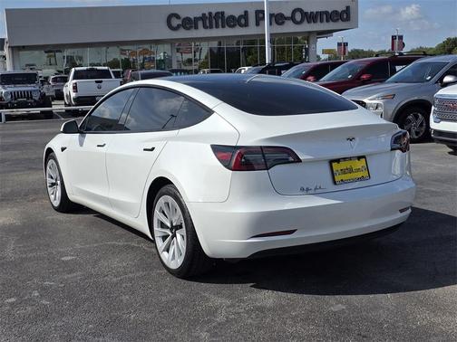 2023 Tesla Model 3 Base