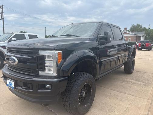 2017 Ford F-250 Lariat
