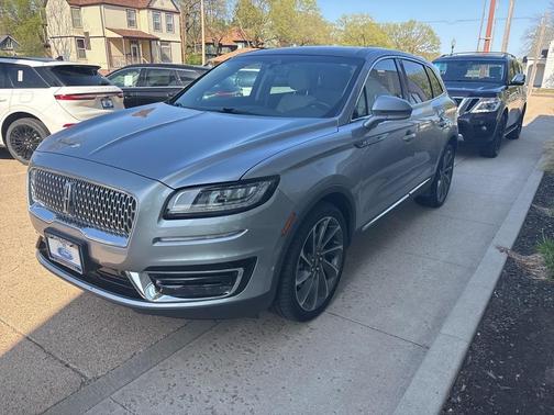 2020 Lincoln Nautilus Reserve