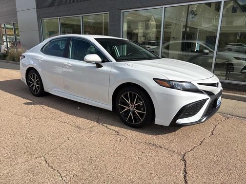 2023 Toyota Camry SE Nightshade