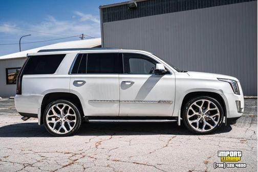 2016 Cadillac Escalade Luxury