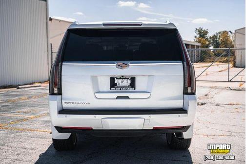 2016 Cadillac Escalade Luxury