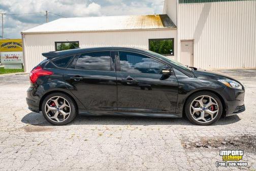 Black 2014 Ford Focus ST Base