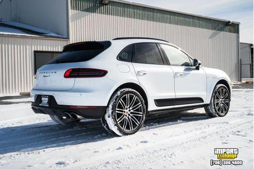 2016 Porsche Macan S