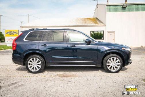 Blue 2016 Volvo XC90 T6 Momentum