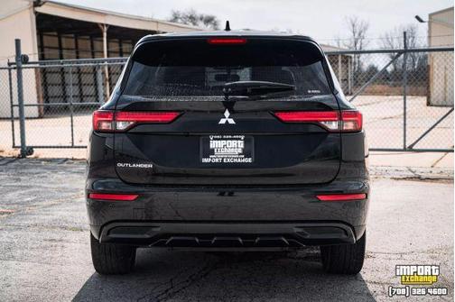 2022 Mitsubishi Outlander SE