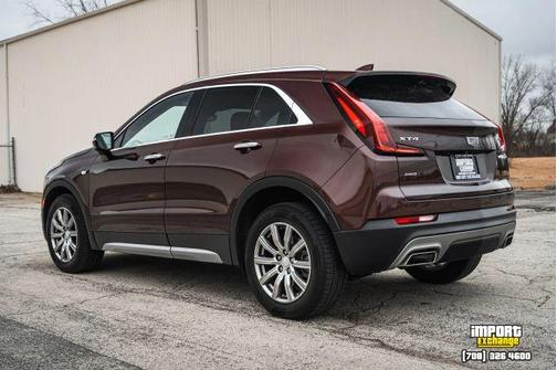 2022 Cadillac XT4 Premium Luxury