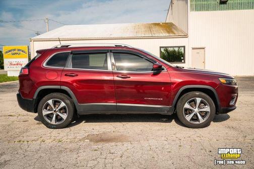 Red 2019 Jeep Cherokee Limited