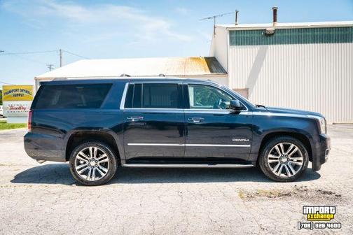 Blue 2017 GMC Yukon XL Denali