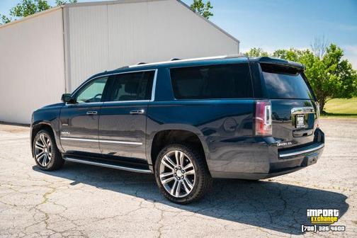 Blue 2017 GMC Yukon XL Denali