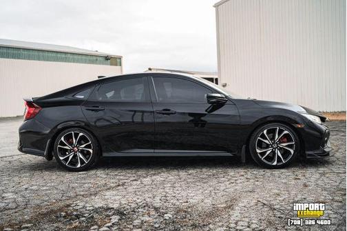 Black 2017 Honda Civic Si