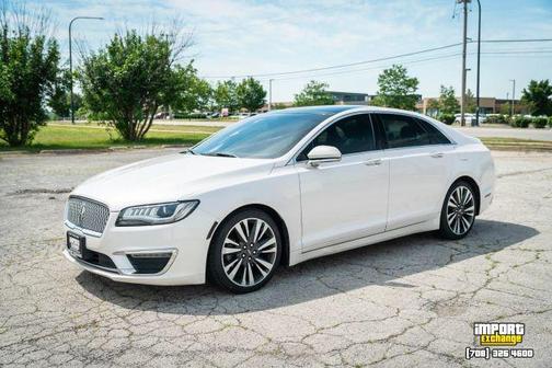 White 2017 Lincoln MKZ Reserve