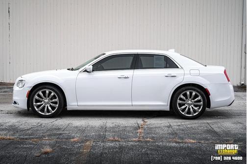2020 Chrysler 300 Touring