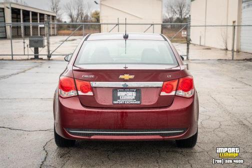 Red 2015 Chevrolet Cruze 2LT