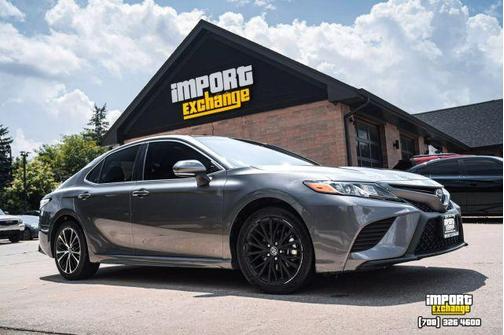 2018 Toyota Camry SE