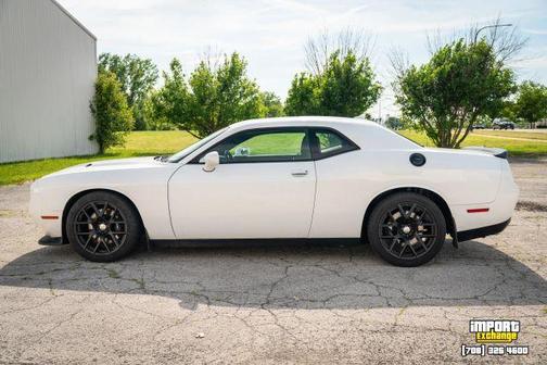 Cream 2015 Dodge Challenger R/T Scat Pack