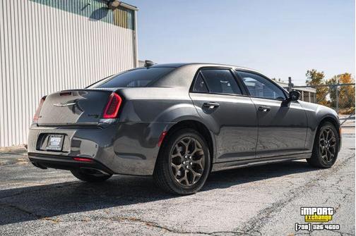 2016 Chrysler 300 S
