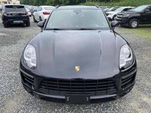 2018 Porsche Macan Base