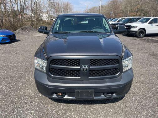 Granite Crystal Metallic Clearcoat 2016 RAM 1500 Tradesman