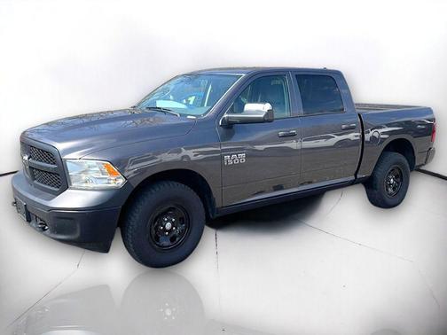 Granite Crystal Metallic Clearcoat 2016 RAM 1500 Tradesman