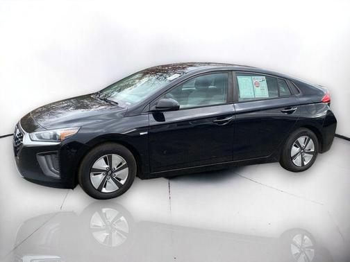 2020 Hyundai IONIQ Hybrid Blue