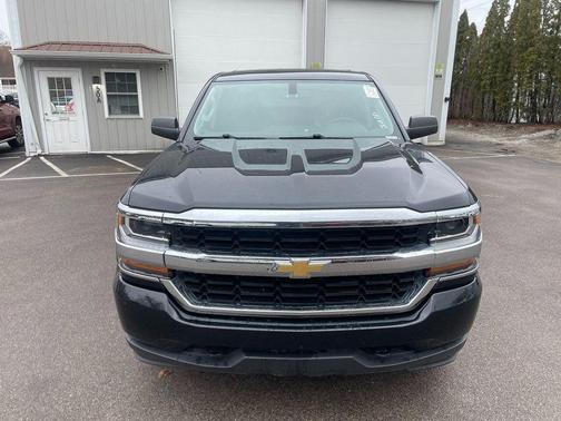 Black 2018 Chevrolet Silverado 1500 WT