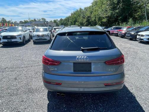 Monsoon Gray Metallic 2017 Audi Q3 2.0T Premium Plus