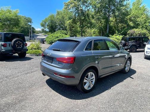 Monsoon Gray Metallic 2017 Audi Q3 2.0T Premium Plus