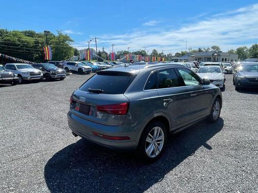 Monsoon Gray Metallic 2017 Audi Q3 2.0T Premium Plus