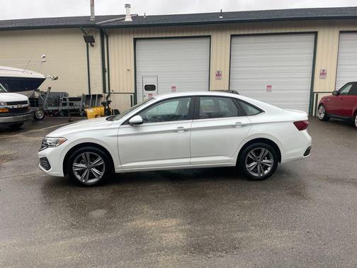 2023 Volkswagen Jetta 1.5T SE