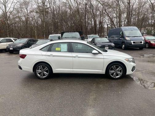 2023 Volkswagen Jetta 1.5T SE