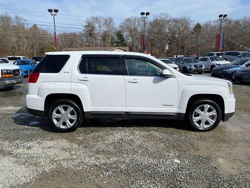 2017 GMC Terrain SLE-1