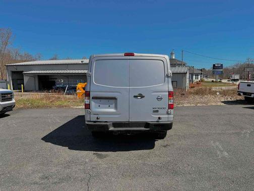 2016 Nissan NV Cargo NV3500 HD S V8