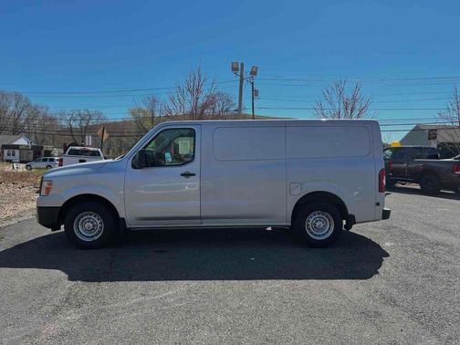 2016 Nissan NV Cargo NV3500 HD S V8