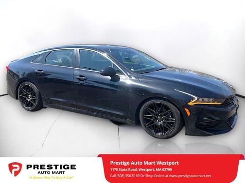 Ebony Black 2022 Kia K5 GT-Line