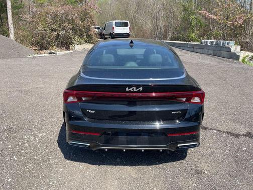 Ebony Black 2022 Kia K5 GT-Line