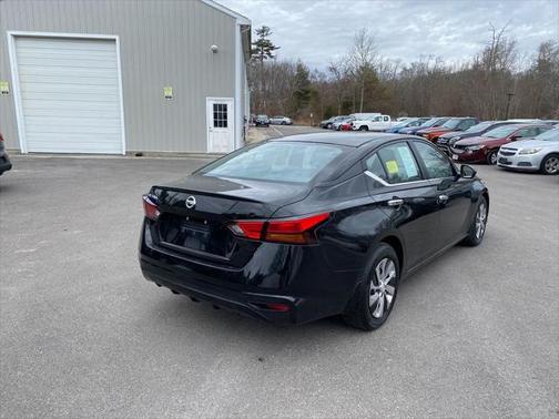 2022 Nissan Altima S FWD