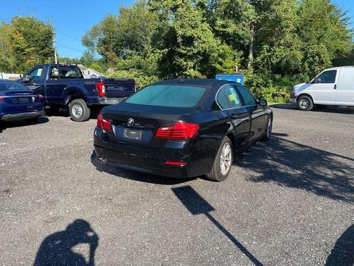 2016 BMW 528 528i