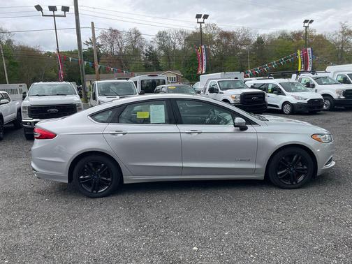 Ingot Silver Metallic 2018 Ford Fusion Hybrid S