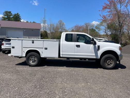 Oxford White 2022 Ford F-350 XL